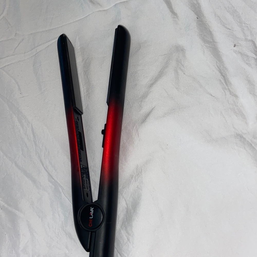 CHI hair straightener!!